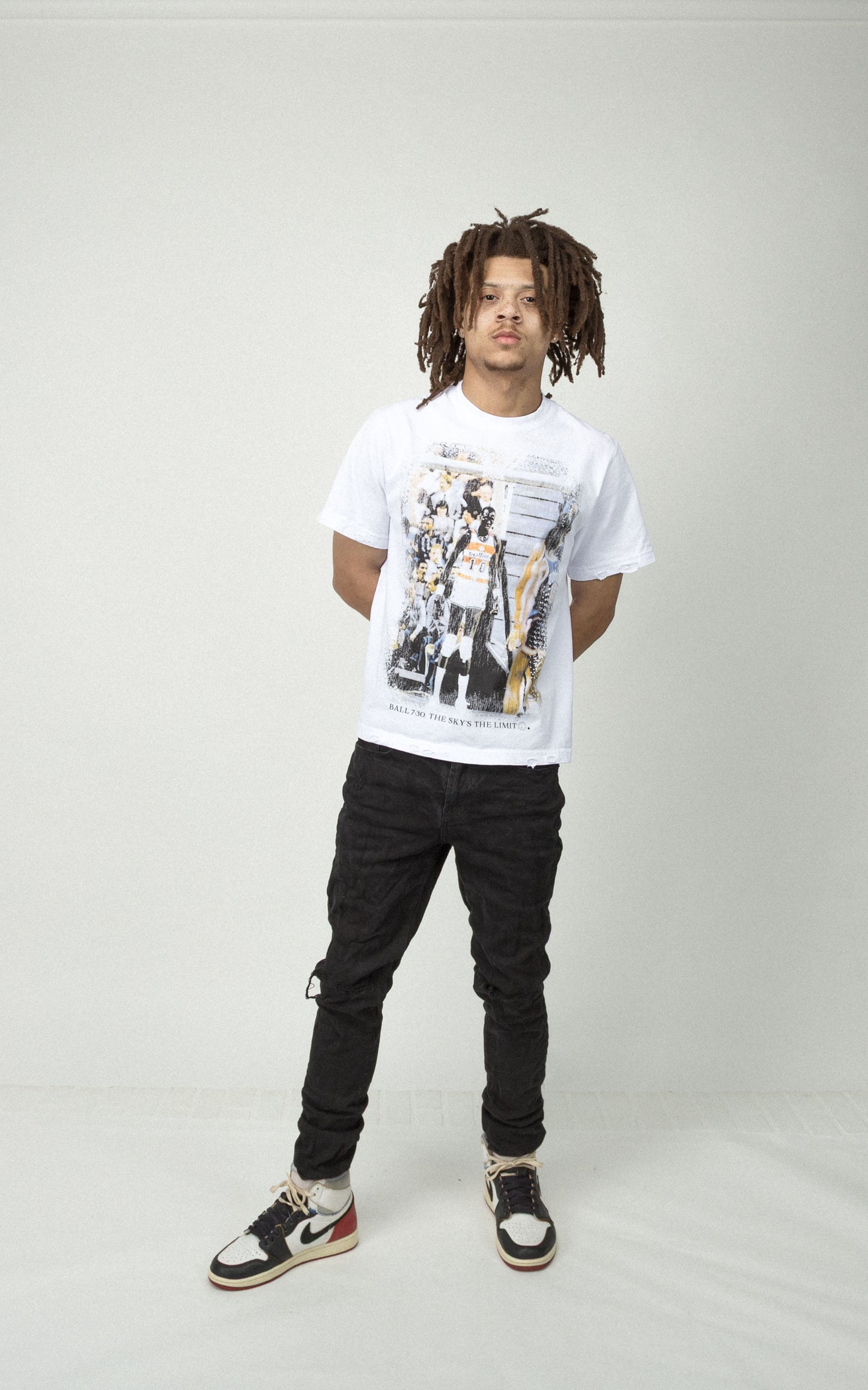 7:30 'Manute' T-Shirt